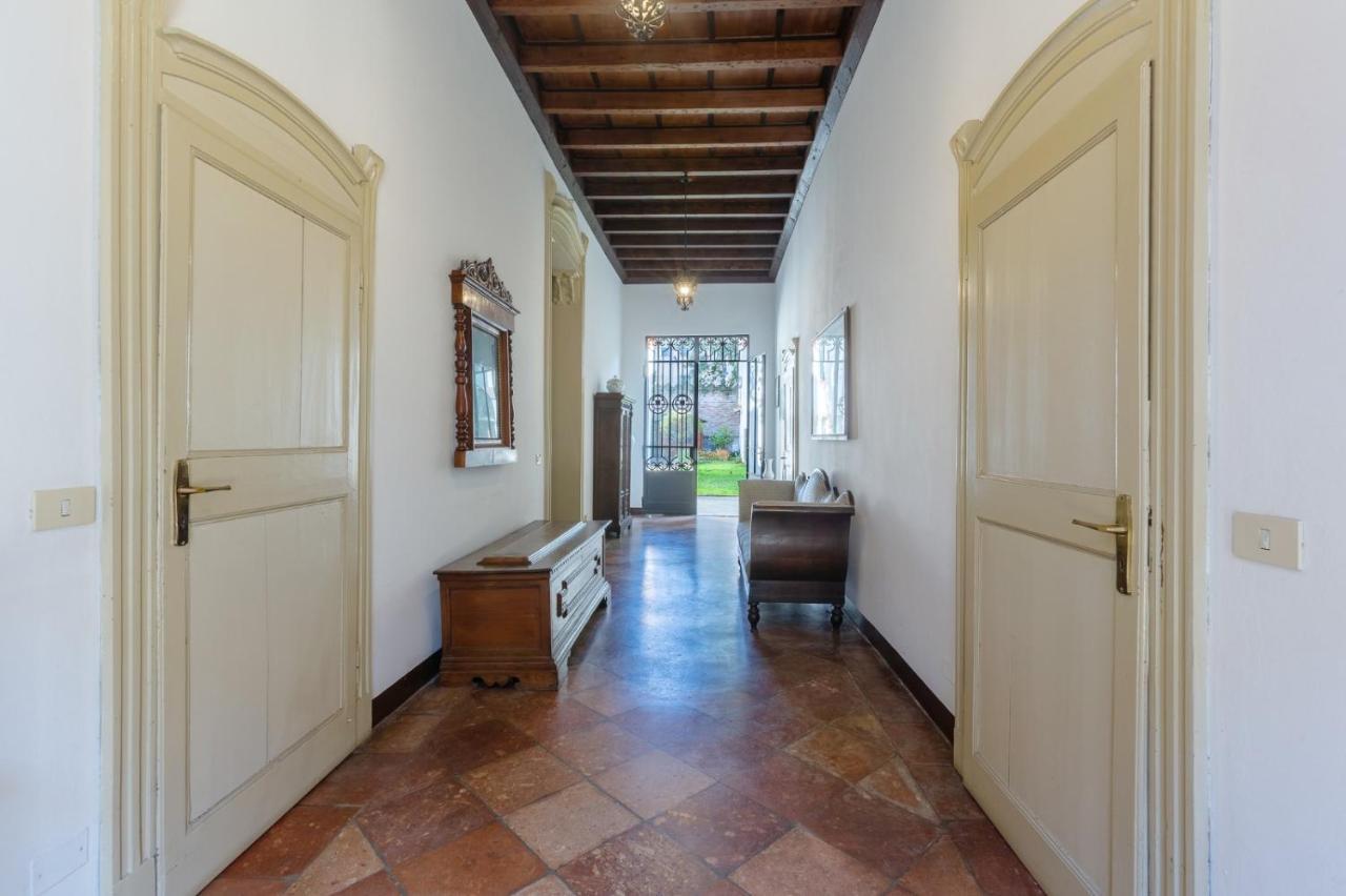 Ferienwohnung Frescobaldi Aparments! A Casa Di Francesco Ferrara Exterior foto