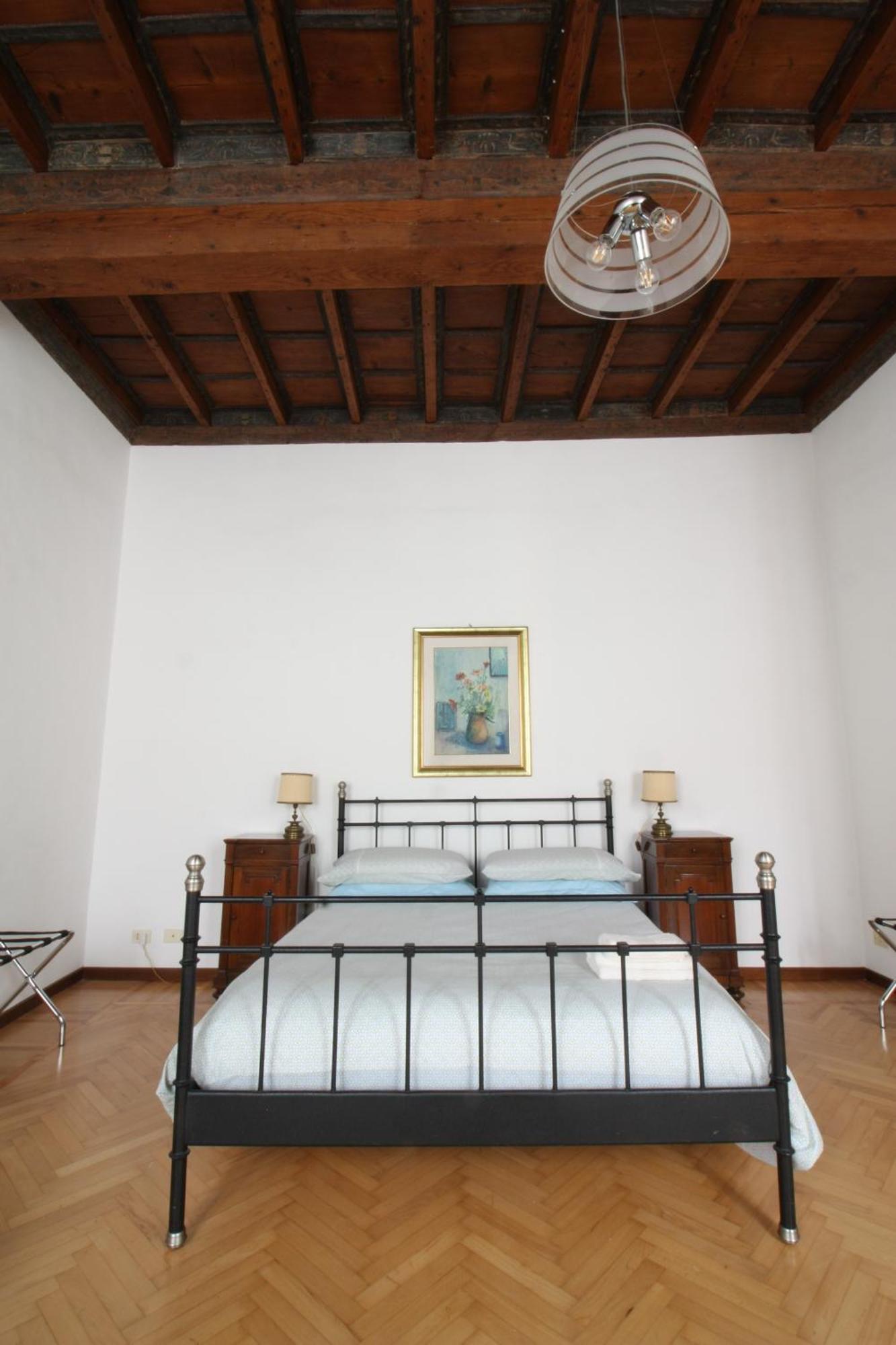 Ferienwohnung Frescobaldi Aparments! A Casa Di Francesco Ferrara Exterior foto