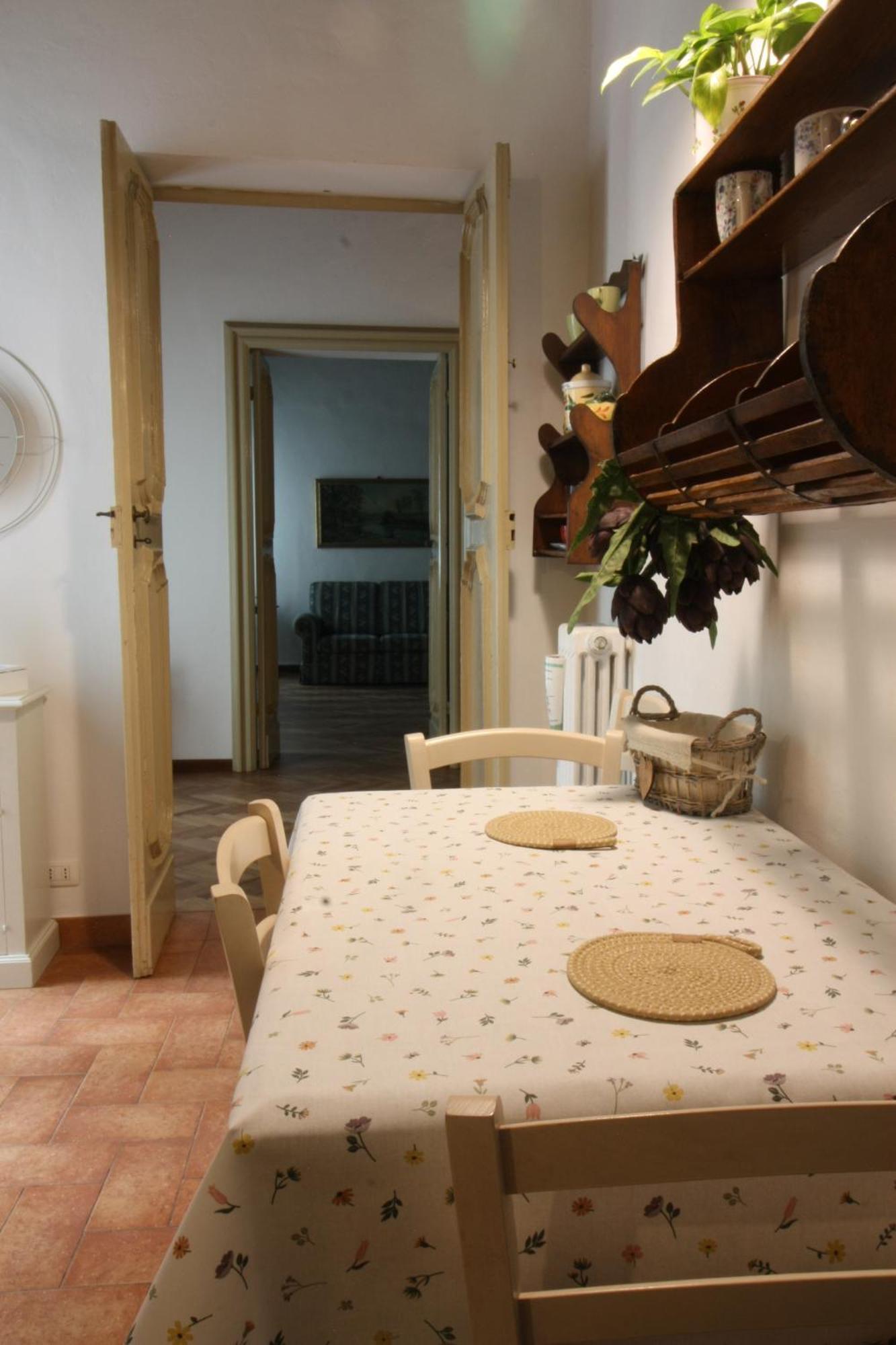Ferienwohnung Frescobaldi Aparments! A Casa Di Francesco Ferrara Exterior foto