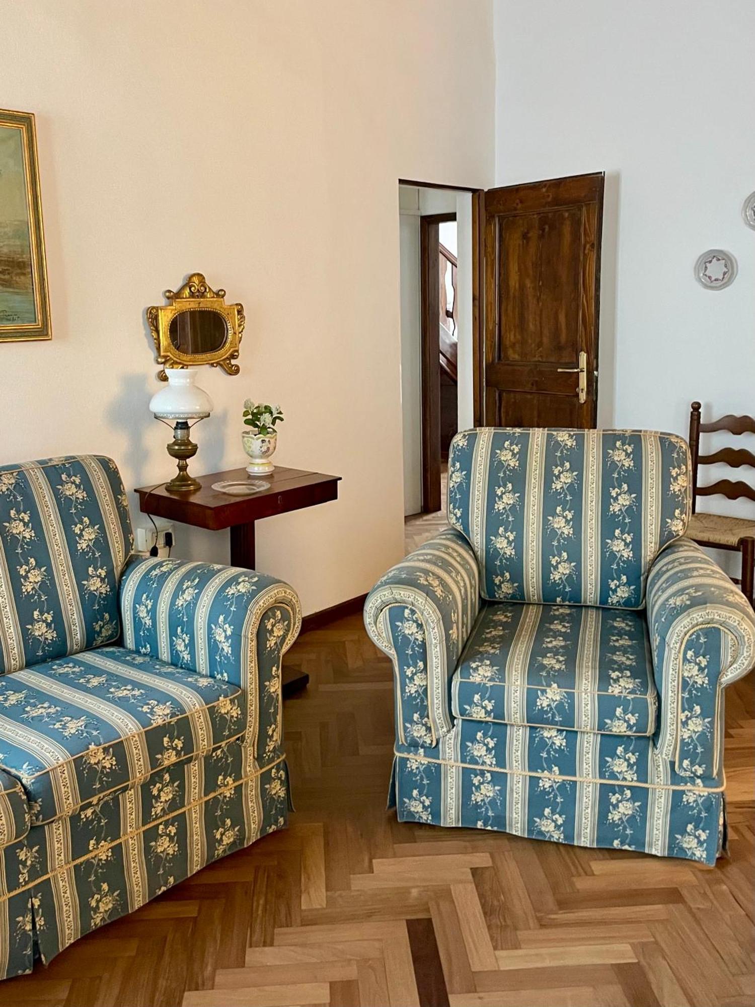 Ferienwohnung Frescobaldi Aparments! A Casa Di Francesco Ferrara Exterior foto